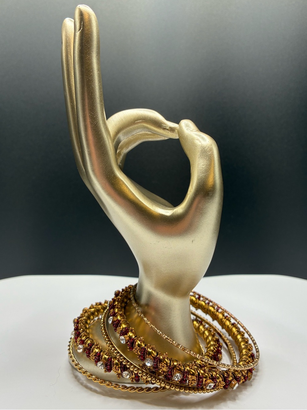 Vintage Set Of 5 Gold and Wine Beaded Women’s Bangle Set